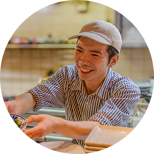 居酒屋 万　ＪＲ西宮店　店長　吉田　竜之介